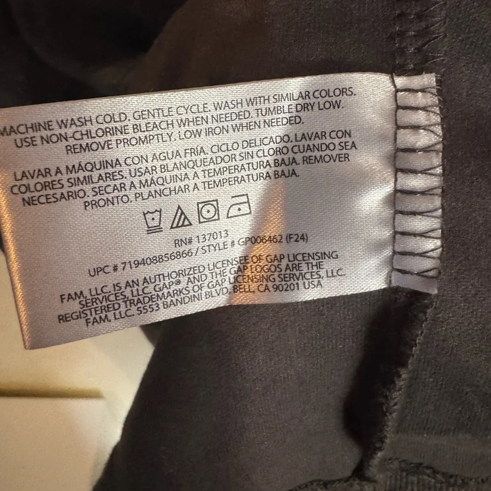 GAP Men’s Quarter Zip Pullover Sweater Charcoal Gray XL Long Sleeve Casual
